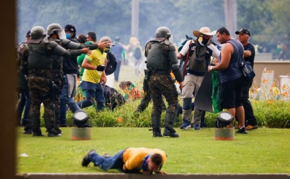 Supporters of Brazil's former President Jair Bolsonaro demonstrate against President Luiz Inacio Lula da Silva, outside Brazil’s National Congress in Brasilia, Brazil, January 8, 2023. REUTERS/Adriano Machado