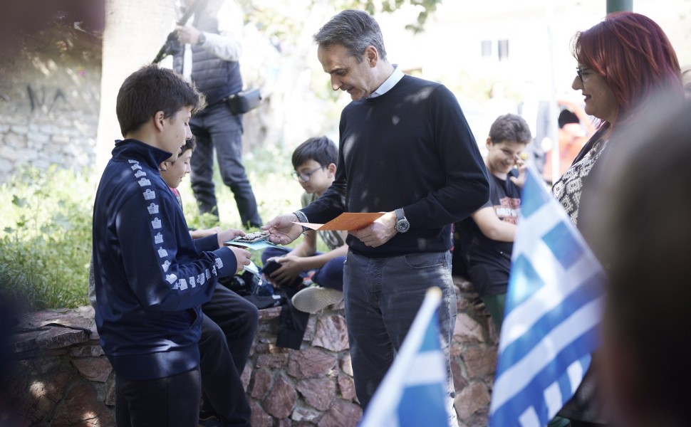 Ο Κυριάκος Μητσοτάκης στην Τήλο