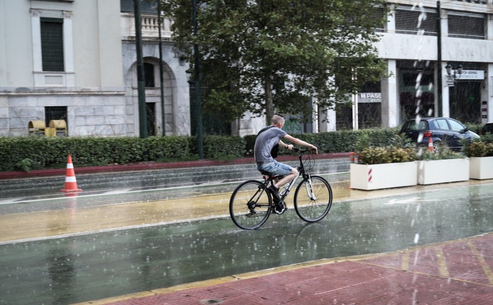 Καλοκαιρινή μπόρα / Eurokinissi (φωτογραφία αρχείου)