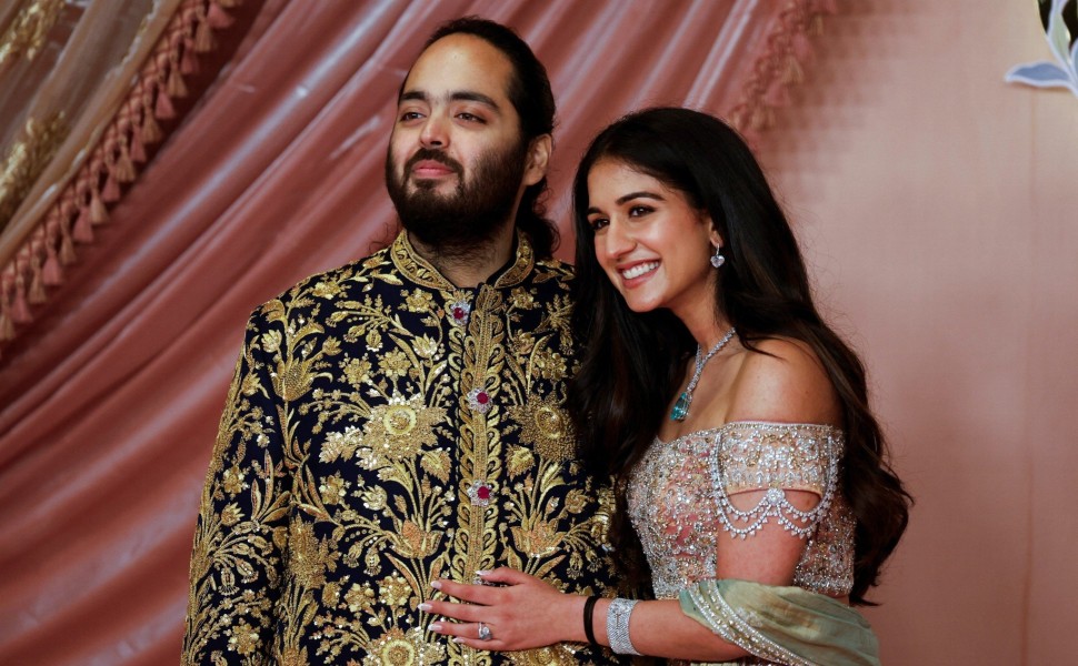 Ο Anant Ambani με την Radhika Merchant / πηγή: Reuters