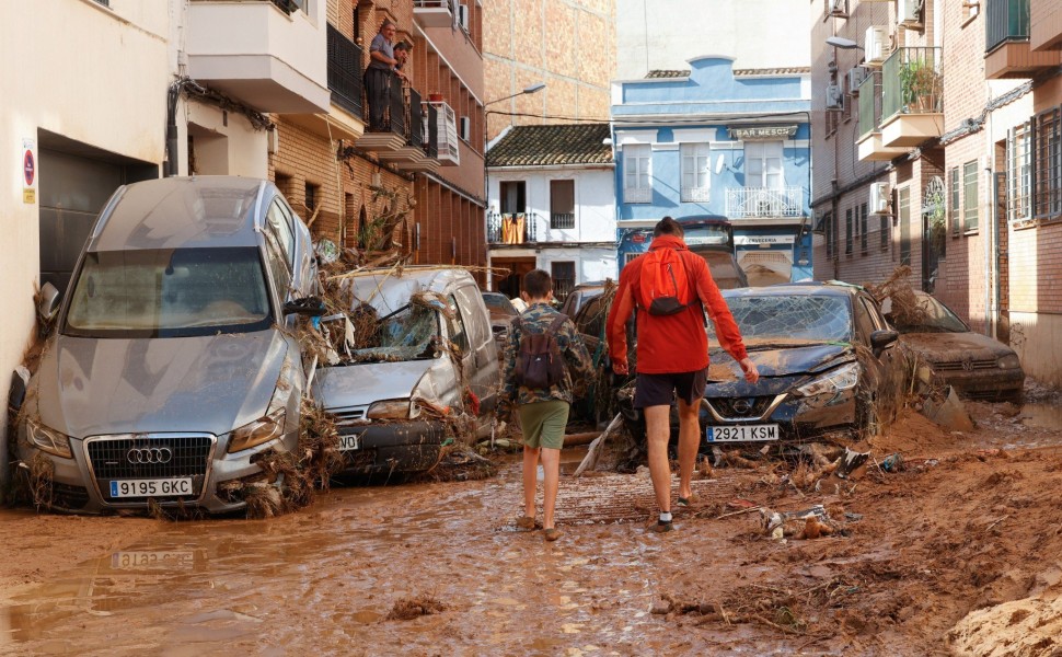 Φονικές πλημμύρες χτύπησαν την Ισπανική πόλη της Βαλένθια / Reuters