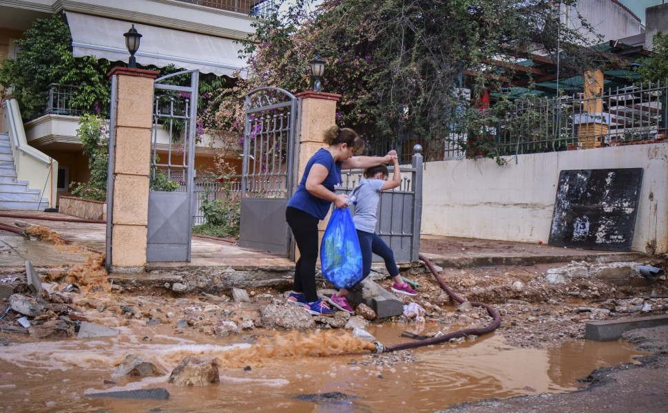 Μάνδρα, καταστροφές από τις πλημμύρες/Φωτό αρχείου Eurokinissi