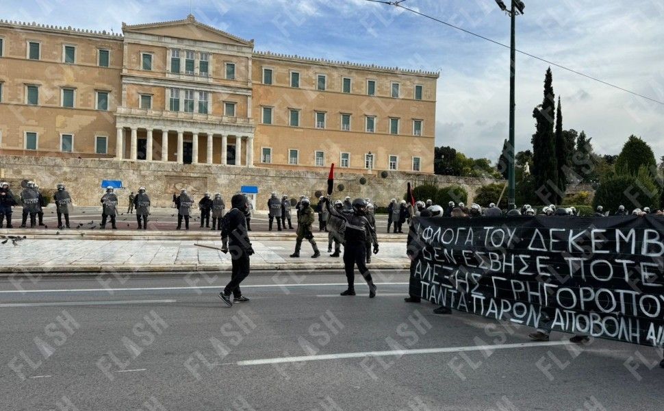 Μαθητική πορεία για τον Αλέξανδρο Γρηγορόπουλο / Φωτογραφία: Γιάννης Κέμμος / flash.gr