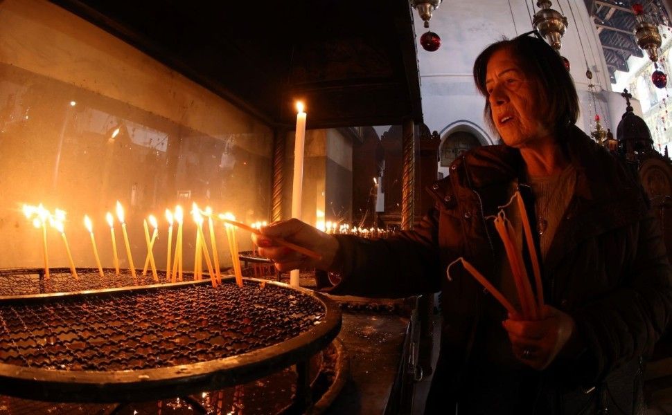 Στιγμιότυπο από τον Ναό της Γέννσησης στη Βηθλεέμ/ΑΠΕ-ΜΠΕ