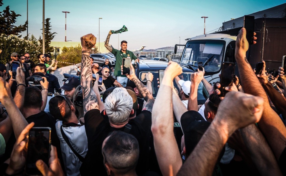 ΑΦΙΞΗ ΤΟΥ ΧΟΥΑΝΤΣΟ ΕΡΝΑΝΓΚΟΜΕΘ ΣΤΗΝ ΑΘΗΝΑ ΓΙΑ ΤΗΝ ΟΜΑΔΑ ΤΟΥ ΠΑΝΑΘΗΝΑΙΚΟΥ (ΘΑΝΑΣΗΣ ΔΗΜΟΠΟΥΛΟΣ / EUROKINISSI)